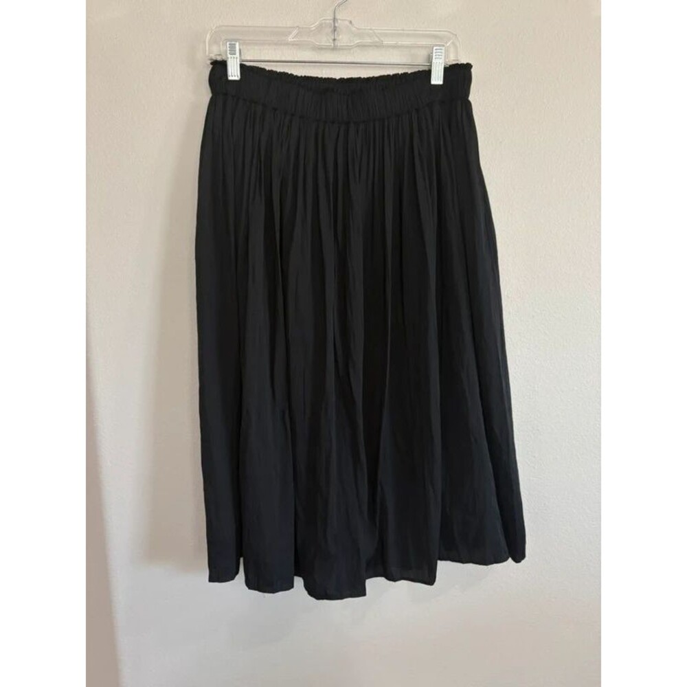 GAP black pleated skirt small petite